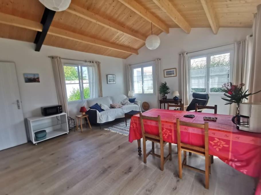 Maison 2 A 4 Personnes Avec Jardin